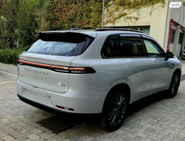 ליפמוטור C10