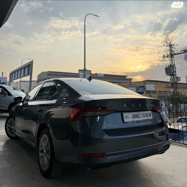 סקודה אוקטביה