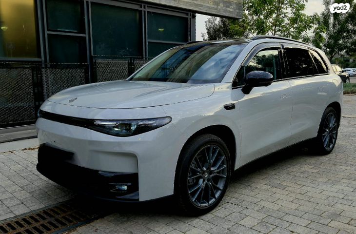 C10 Design חשמלי אוט׳ (215 כ״ס)