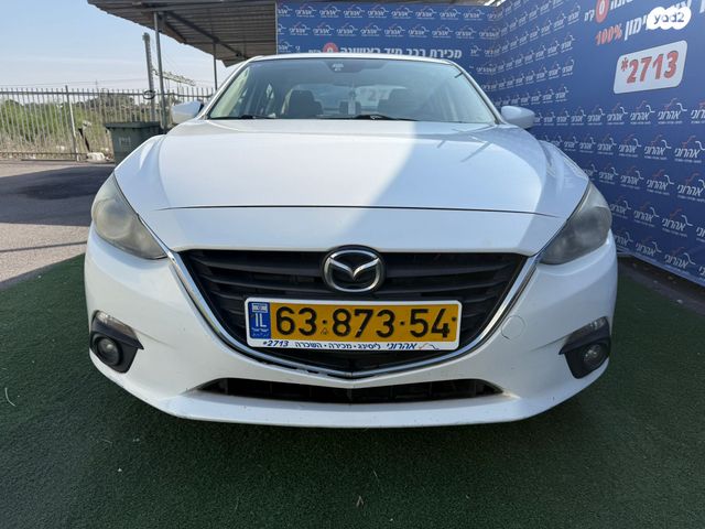 מודעת רכב מאזדה 3