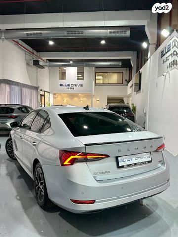 סקודה אוקטביה