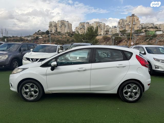 מודעת רכב פורד פיאסטה