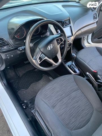 יונדאי אקסנט i25