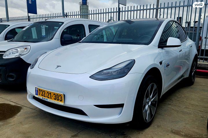מודעת רכב טסלה מודל Y