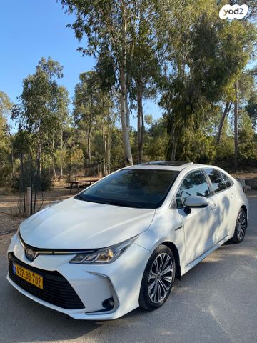 טויוטה קורולה