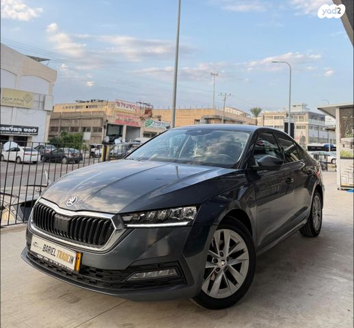 סקודה אוקטביה