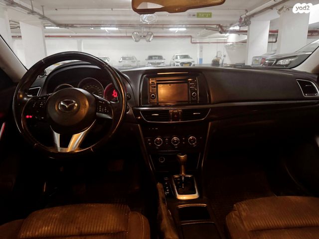 מאזדה 6