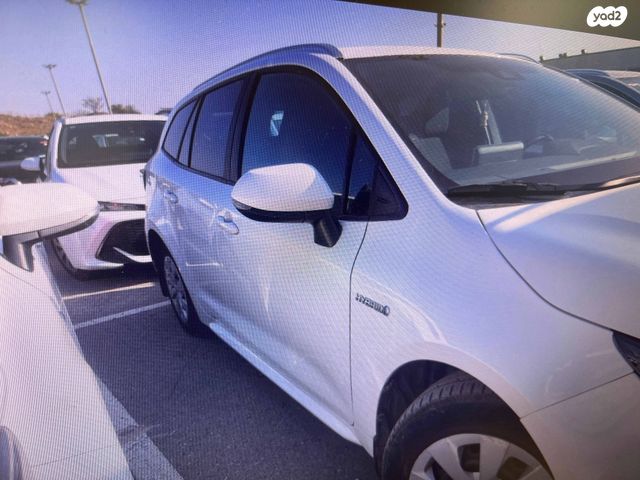 מודעת רכב טויוטה קורולה