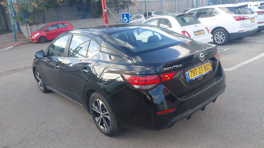 ניסאן סנטרה