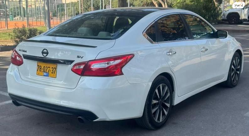 ניסאן אלטימה