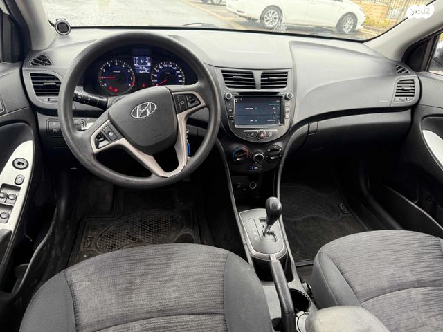 יונדאי אקסנט i25