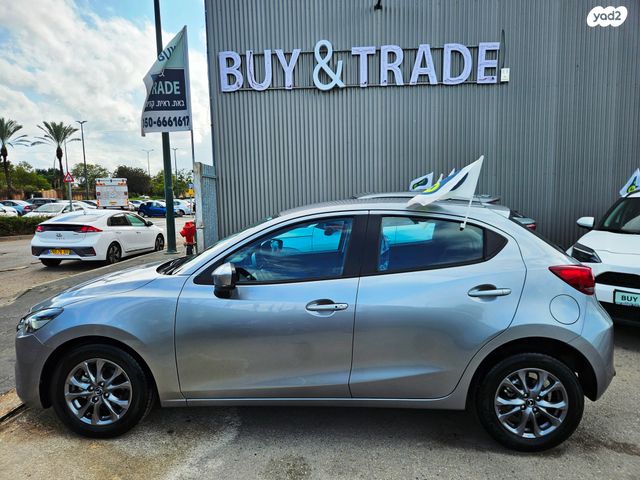 מודעת רכב מאזדה 2 2