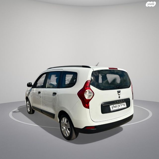 דאצ'יה לודג'י