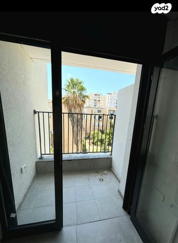 מעפילי אגוז 5