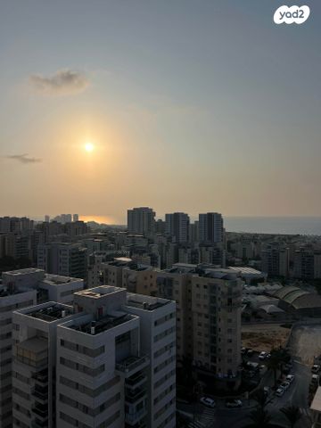 גג/ פנטהאוז, שדרות הציונות 83, ברנע, אשקלון