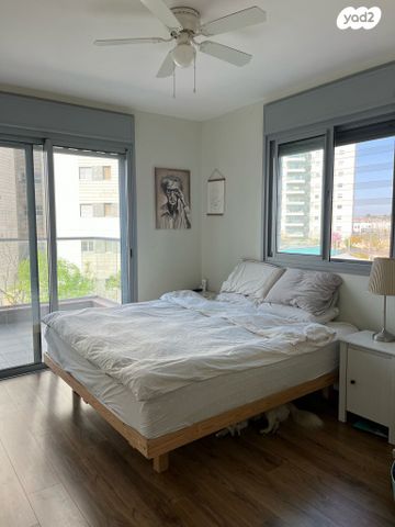 דירה, אהבת אדם 58, שרונה, כפר יונה