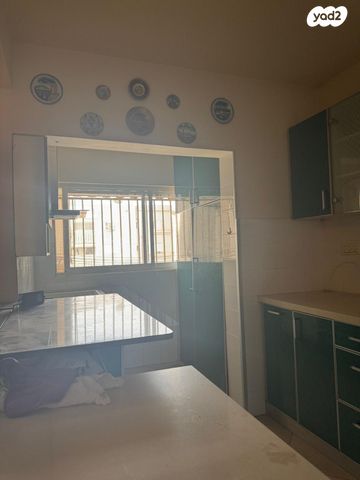 דירה, בושם 64, לבנה, תל אביב יפו