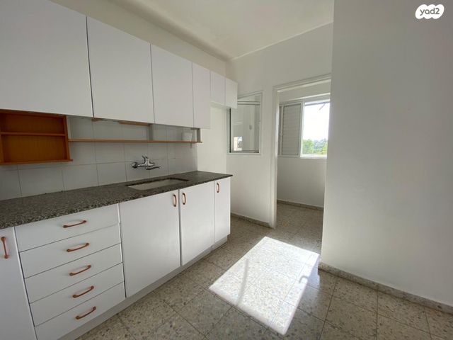 דירה, החסידה 4, בית"ר, יד שמואל, חדרה