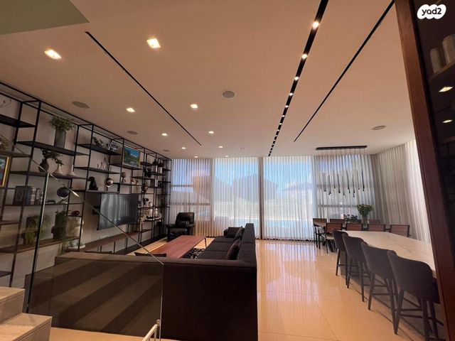 בית פרטי/ קוטג', החצב 5, גבעת אולגה, חדרה