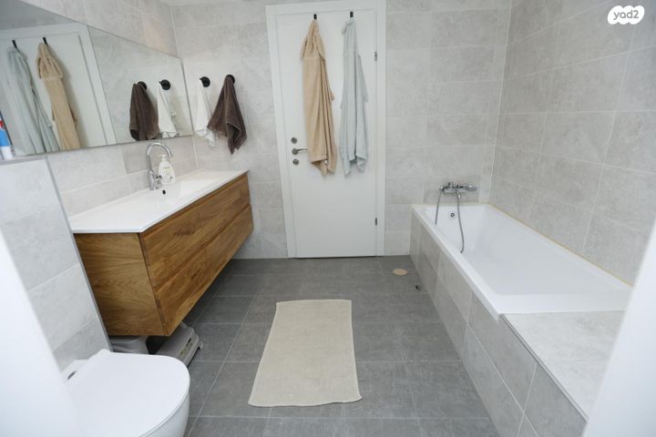 דירה, ש"י עגנון 2, נאות שמיר, יבנה