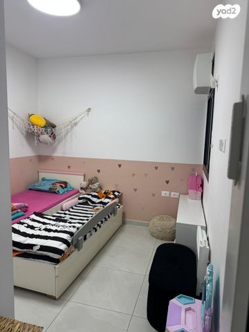 דירת גן, רותם 16, המגרסה, מבשרת ציון