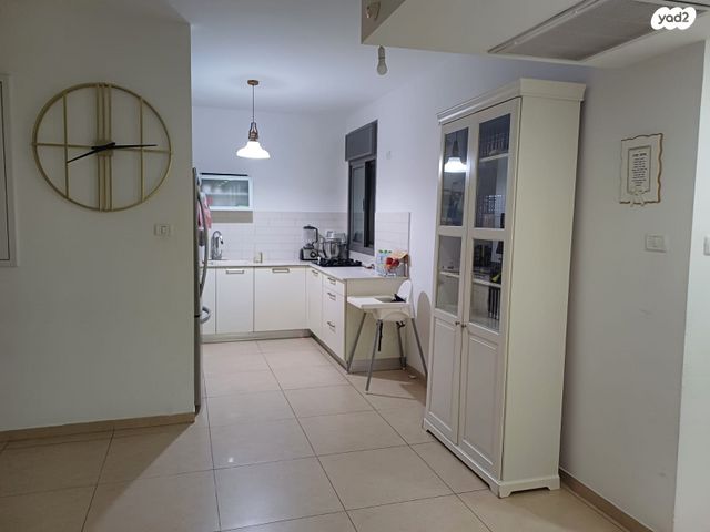 גדעון האוזנר 57