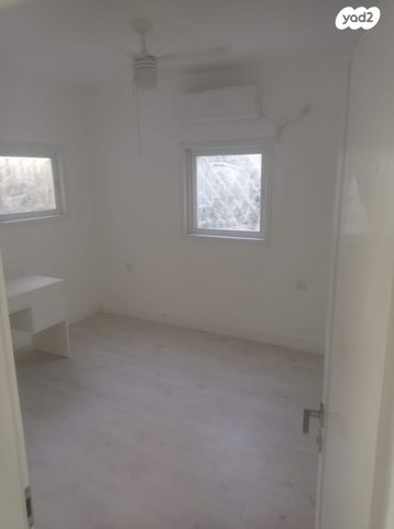 דירה, הרב קוק 40, צפון מערב מרכז העיר, נתניה