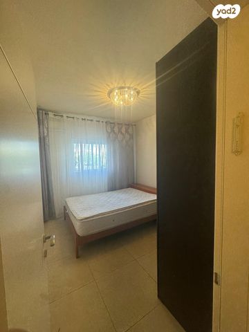 דירה, בושם 64, לבנה, תל אביב יפו