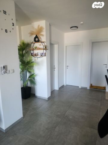 דירת גן, הדקל 1, נופים, נופים