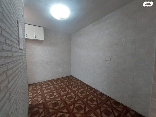 דירה, ניצנים 2, גני אביב, לוד