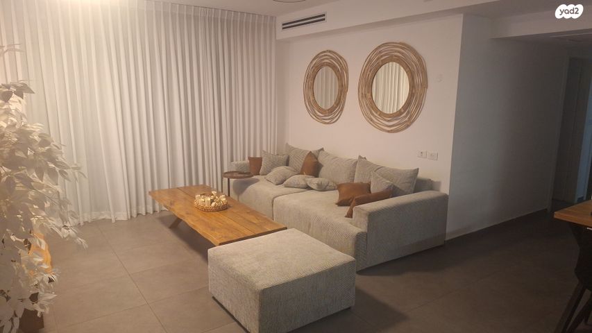 פרץ ברנשטיין 25