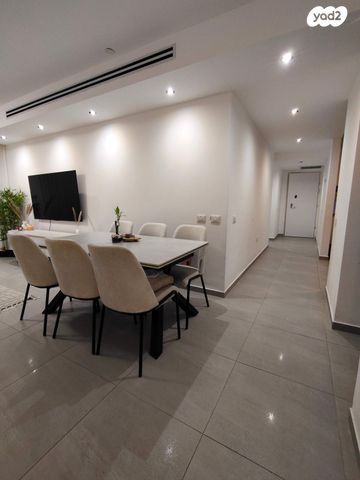 דירה, חופית 1, חורשת נח, אופקים