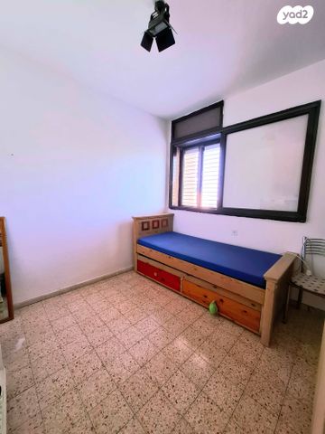 דירה, דרך צרפת 63, קרית שפרינצק, חיפה