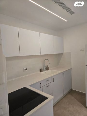 דירה, גולומב 23, קרית היובל, ירושלים