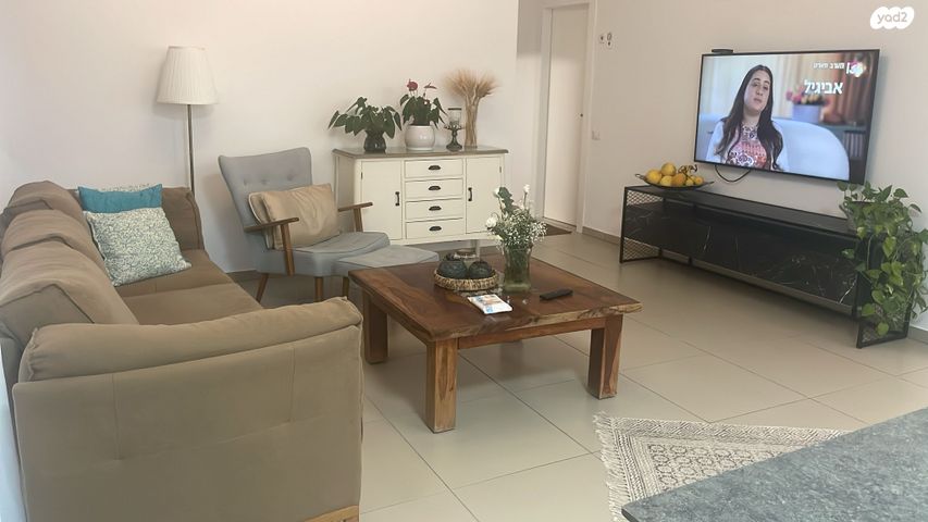 דירה, הסירה 20, נאות רבין, יבנה