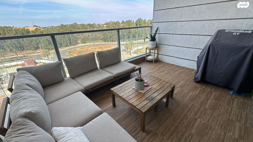 דירה, ש"י עגנון 2, נאות שמיר, יבנה