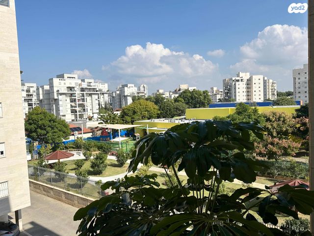 דירה, דרך דגניה 90, קרית השרון, נתניה