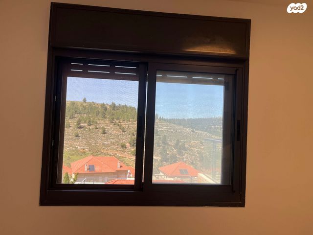 גג/ פנטהאוז, שדרות החושן 23, שכונה ח', מבשרת ציון