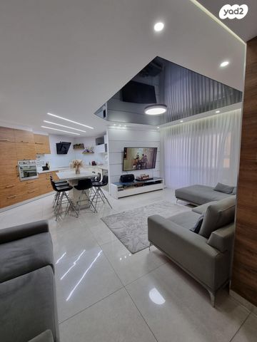 דירה, שדרות ירושלים 25, ברנע, אשקלון