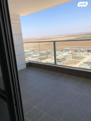 דירה, שדרות אבני החושן 5, כרמי גת, קרית גת