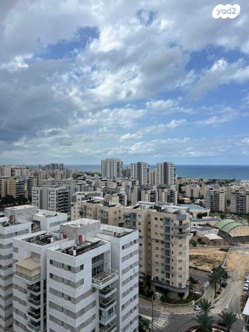 גג/ פנטהאוז, שדרות הציונות 83, ברנע, אשקלון