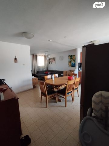 דירה, דרך שמשון 14, שכונה ב', באר שבע