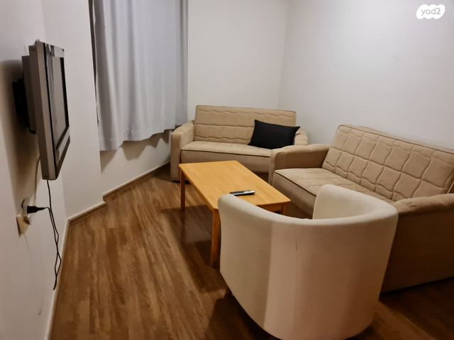 דירה, גדוד ברק 17, העיר העתיקה, טבריה