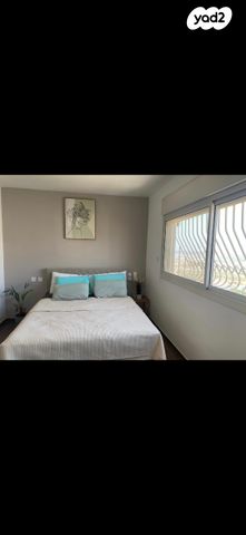 דירה, נחל אלכסנדר 3, צור יצחק, צור יצחק