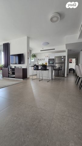 דירה, יוסף בורג 90, נווה זאב, נאות אילן, באר שבע