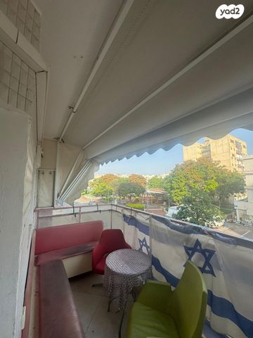 דירה, בושם 64, לבנה, תל אביב יפו