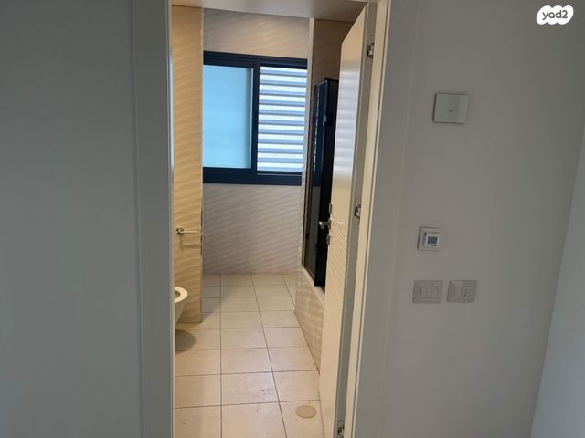 גג/ פנטהאוז, שדרות החושן 23, שכונה ח', מבשרת ציון