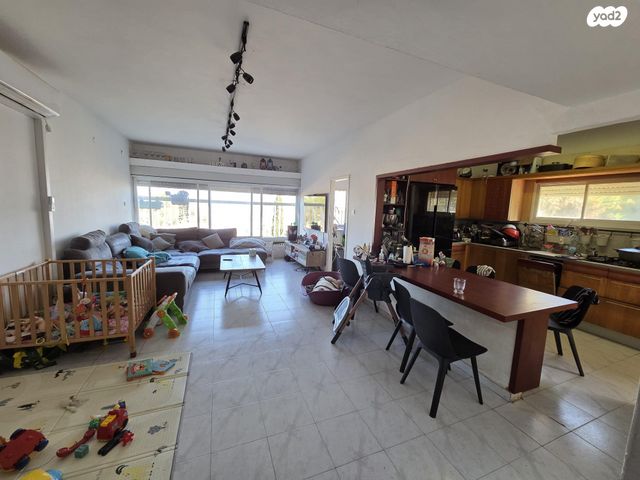 דירה, אלברט איינשטיין 45, אחוזה, חיפה