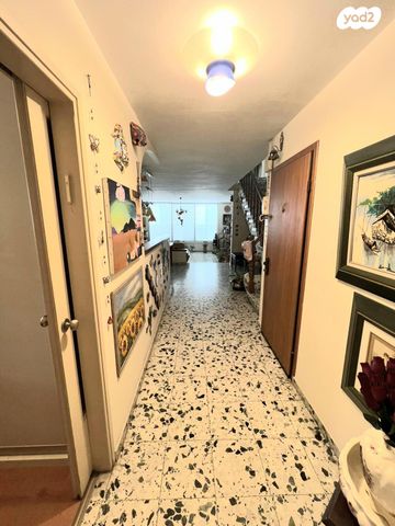 דופלקס, עגנון 8, דרום מערב ותיק, בת ים