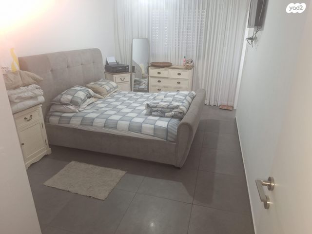 דירה, פרץ ברנשטיין 25, ברנע, אשקלון